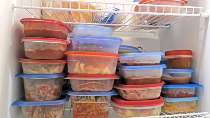 Bảo quản kỹ chả cá thu trong tủ lạnh để dùng được lâu hơn