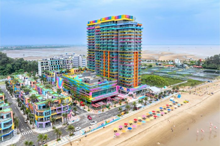 Du lịch biển Hải Tiến nên đi theo tour để tối ưu nhất